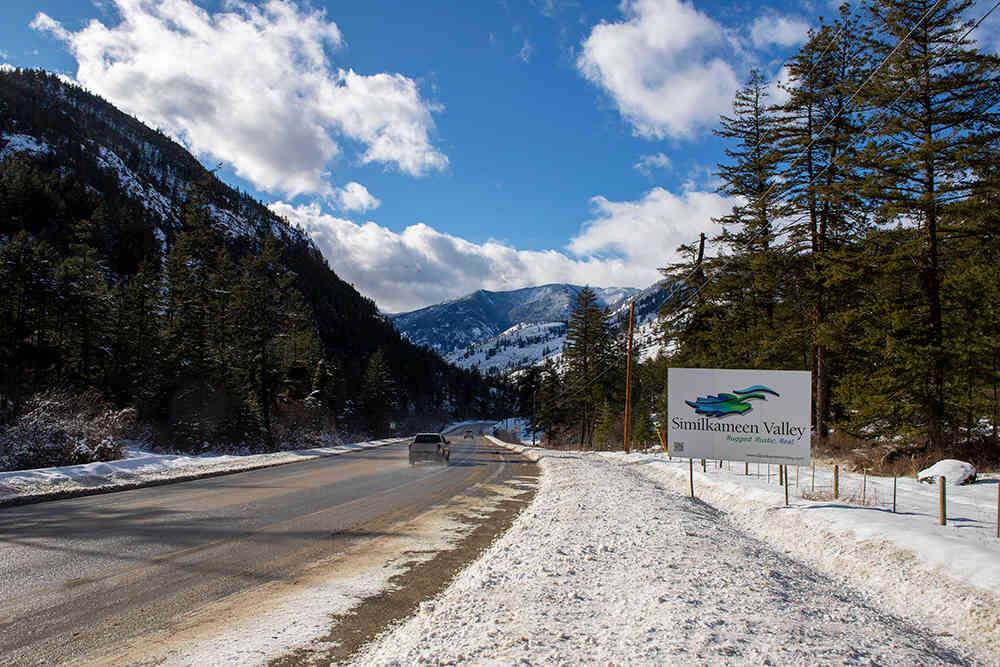 Highway 3 near Olalla in Winter