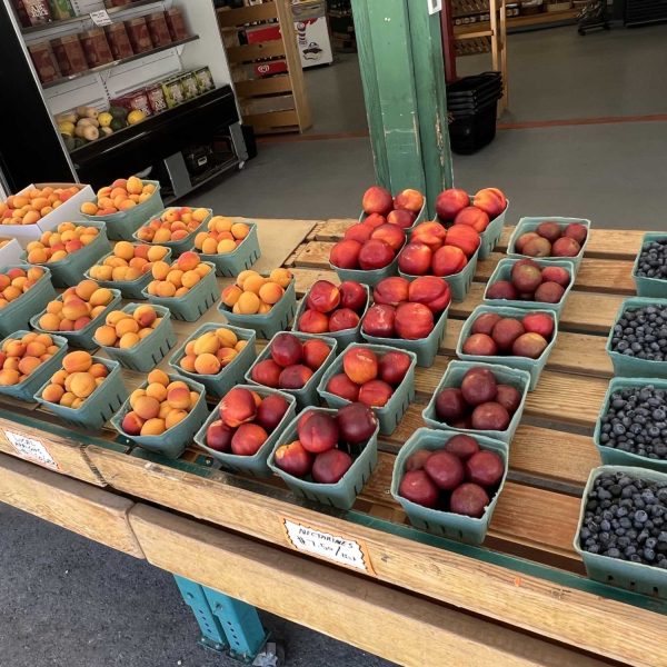 BJ-Green-Farm-Market-berries-stone-fruit